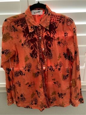 The Nu Vintage Orange Button-up Blouse with Embroidery and Rose Imprint. Small